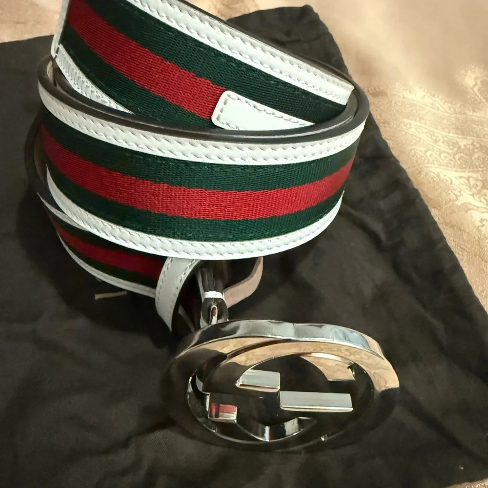 Gucci Green and Red Stripe Belt with GG Buckle - Picture 3 of 6